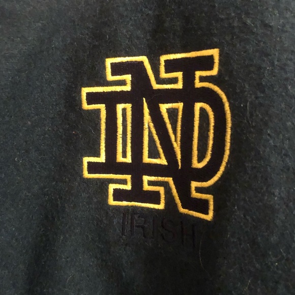 Vintage jacket Notre dame - Picture 3 of 8